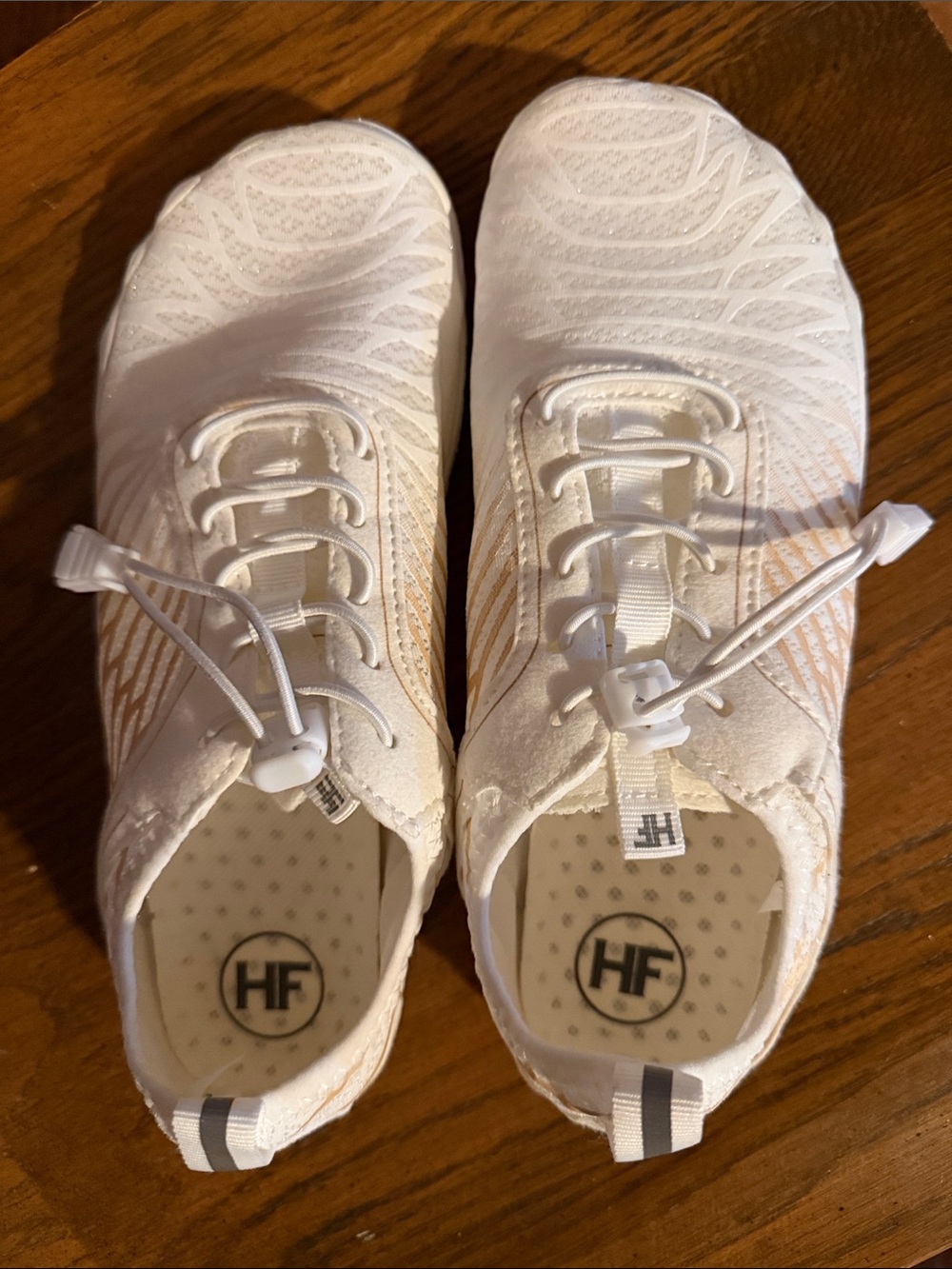 HF Barefoot Shoes Size 38 (7.5 - 8)